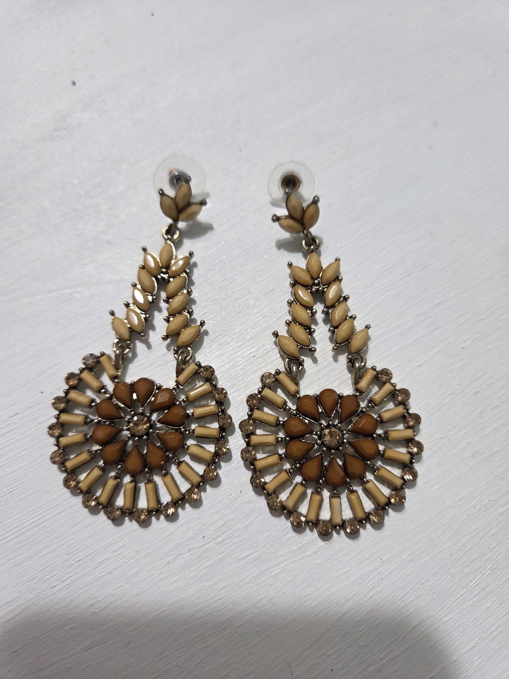 Elegant Brown and Tan Drop Earrings